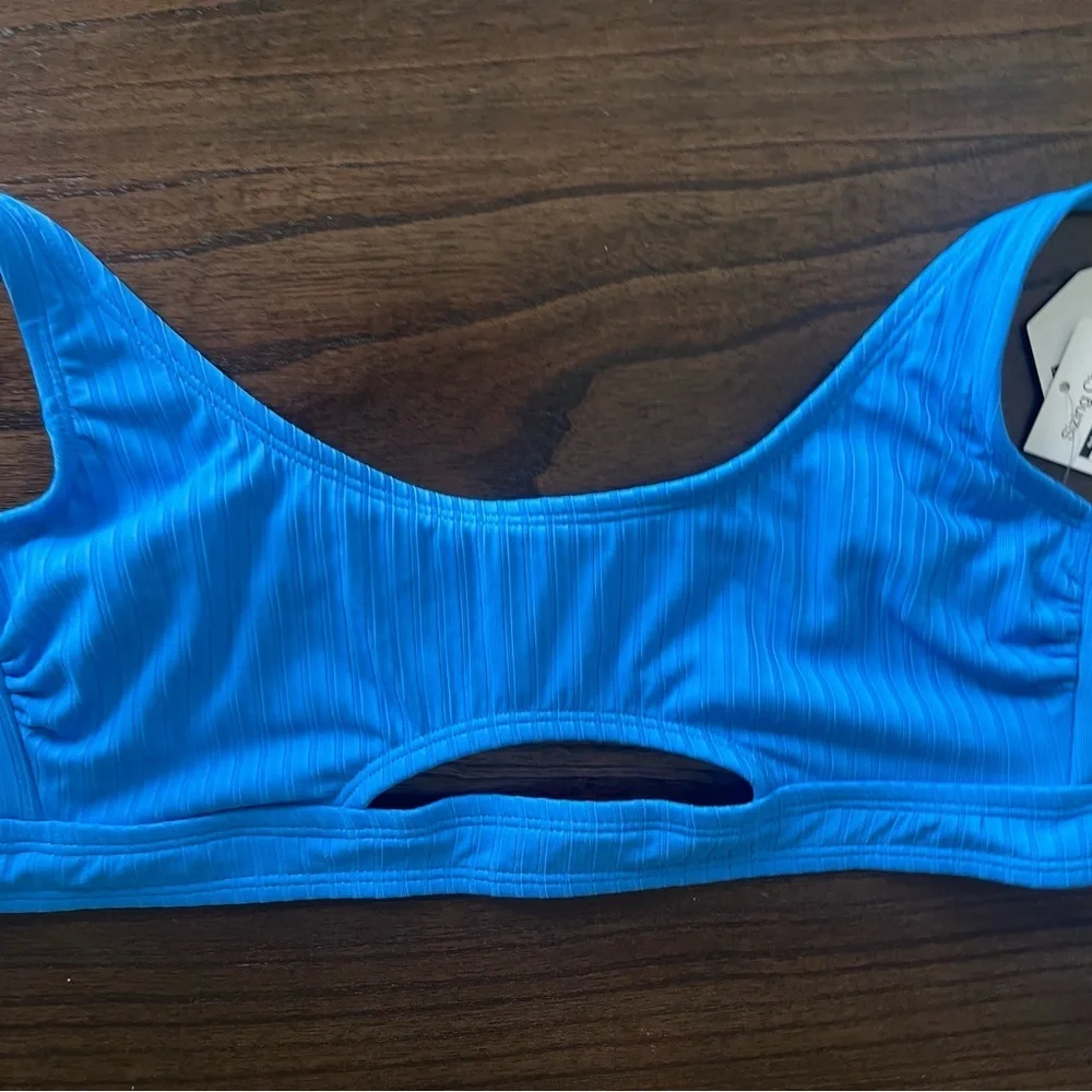 NWT Blue Bikini Top - Small - Picture 3 of 13
